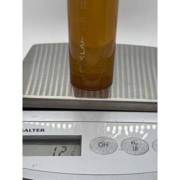 CYKLAR Vanilla Verve Vitamin C Body Oil, Ectoin, Squalane & Squalane 124ML - Picture 4 of 8